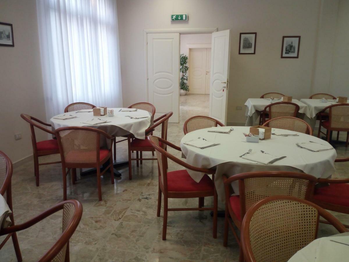 Hotel San Lorenzo Pegognaga Ngoại thất bức ảnh